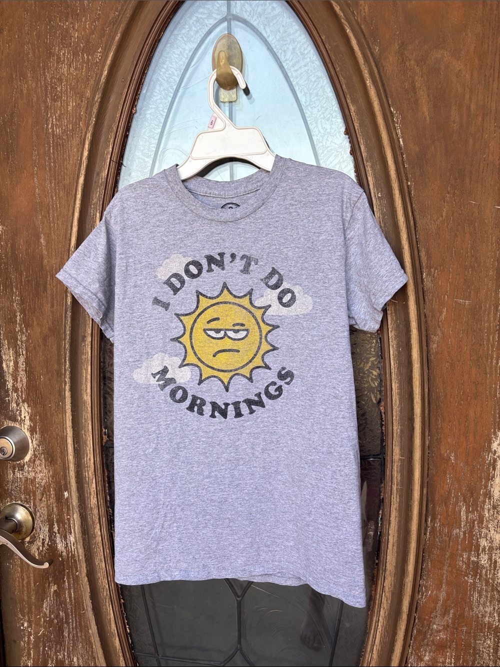 Graphic tee! small